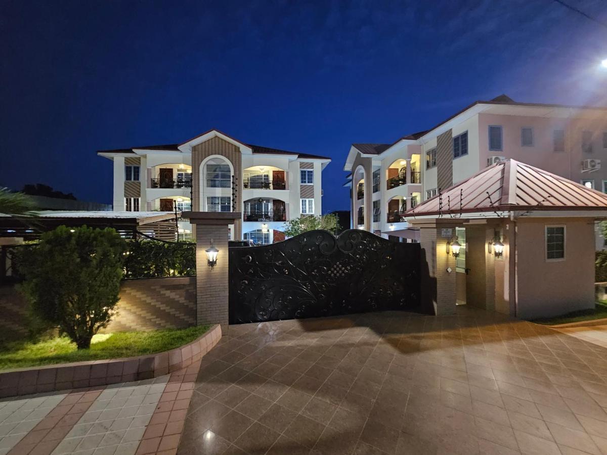 Ibranad Apartments Accra Exteriér fotografie