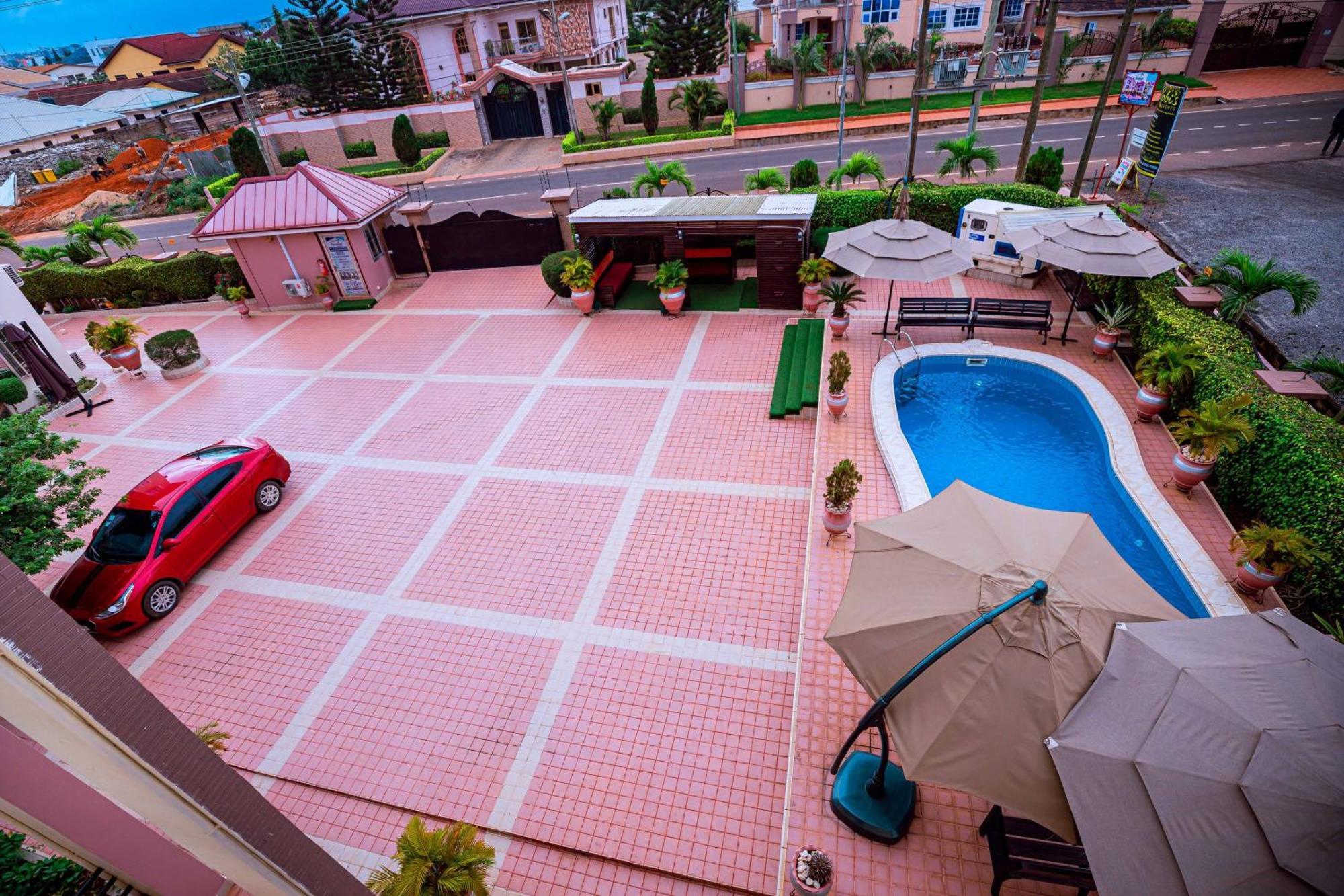 Ibranad Apartments Accra Exteriér fotografie